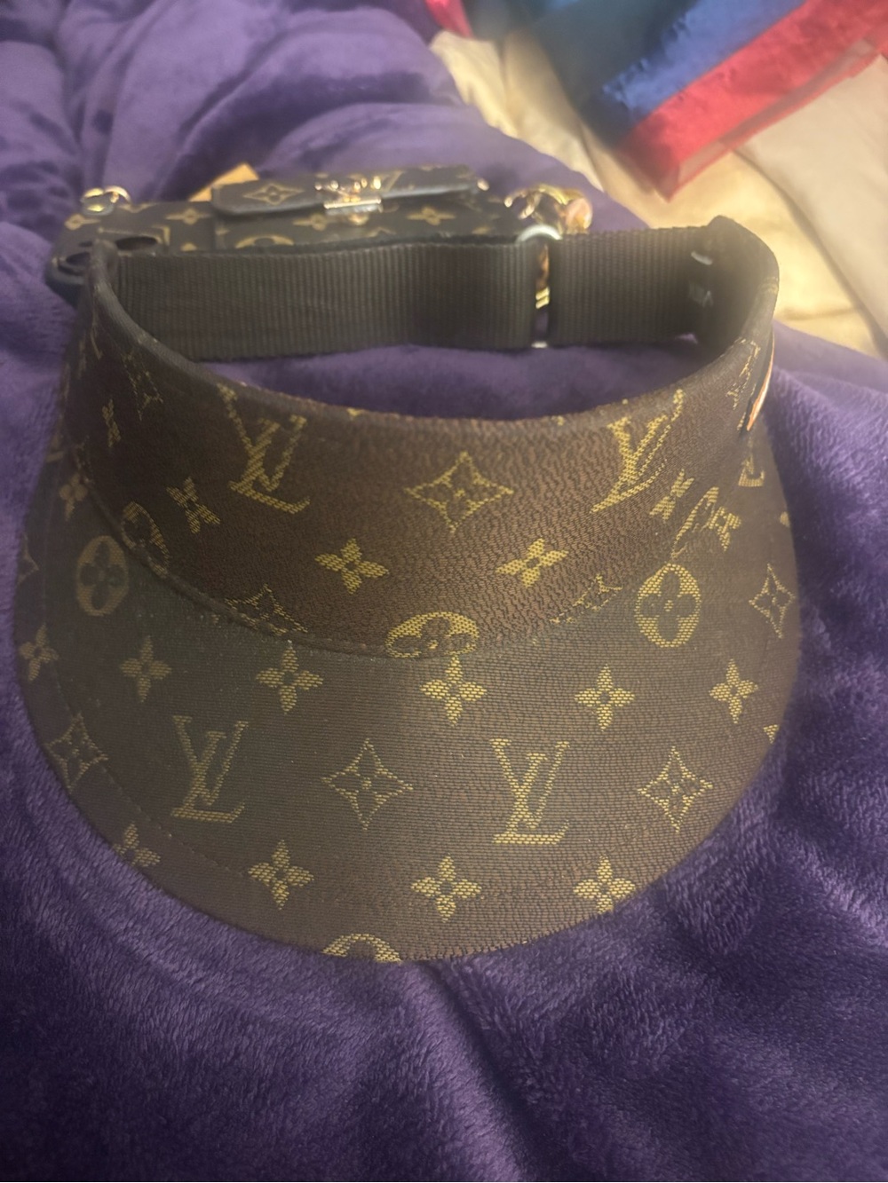 Louis Vuitton-Monogram Sun Visor and 2 IPhone14/15 Plus Cell Phone Cases - Picture 7 of 11